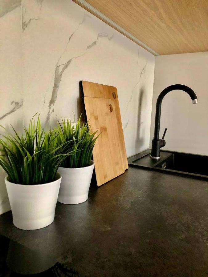 Apartaments Airport Okecie Premium Varsovia Exterior foto