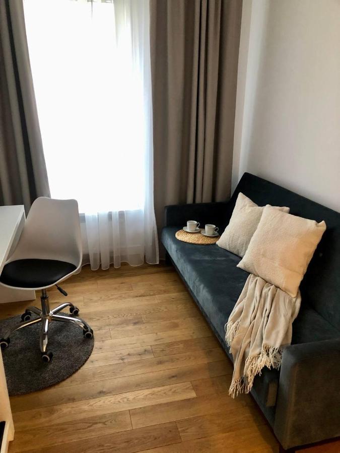 Apartaments Airport Okecie Premium Varsovia Exterior foto